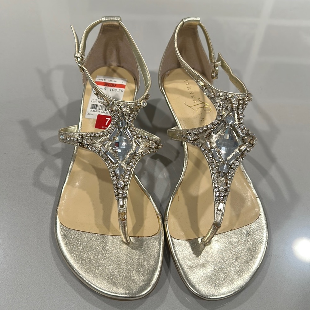Ivanka  Trump size 7 sandal